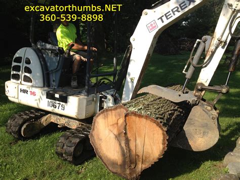 operating hydrolic thumb on mini excavator|manual thumb for mini excavator.